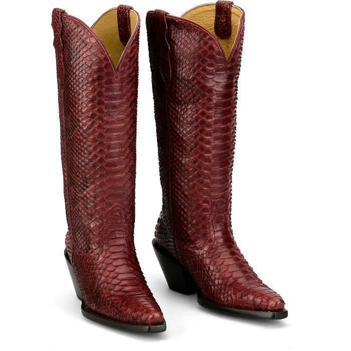 Queen 15" Western